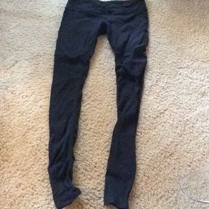 Alo Yoga Goddess Legging